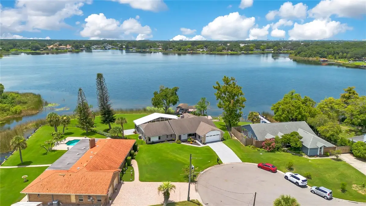 884 W Lake Holden Point, Orlando, FL 32805 - #1