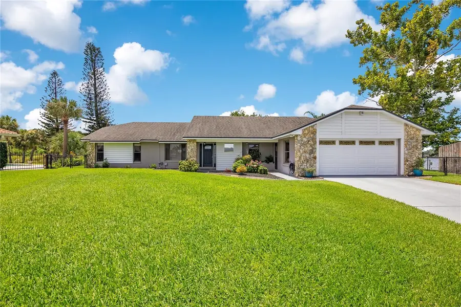 884 W Lake Holden Point, Orlando, FL 32805 - #3