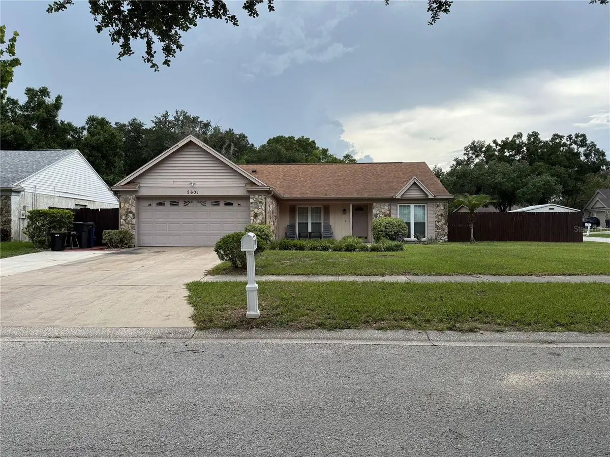 2601 Hampton Park Place, Seffner, FL 33584 - #1