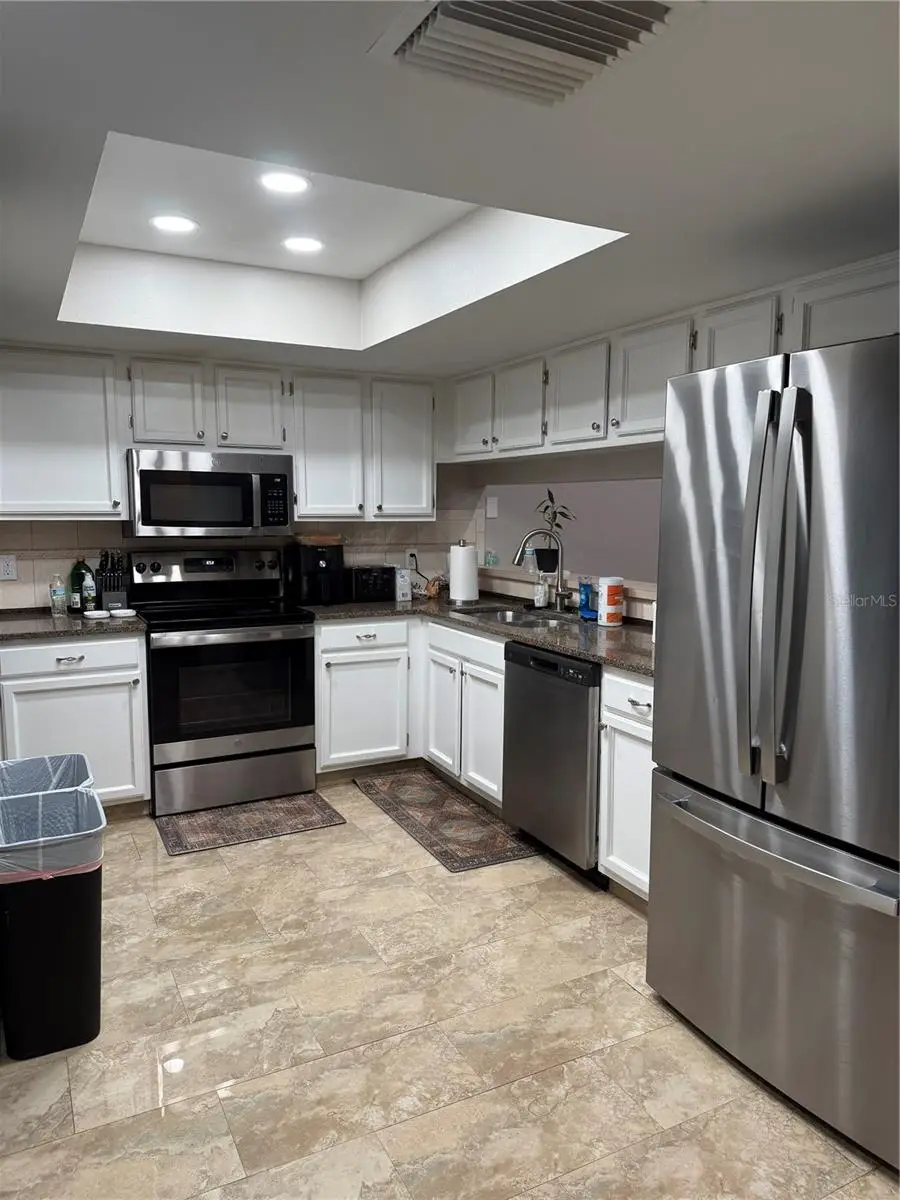 2601 Hampton Park Place, Seffner, FL 33584 - #2
