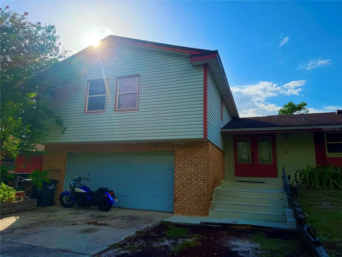 513 Oakcrest Street, Altamonte Springs, FL 32714 - #1