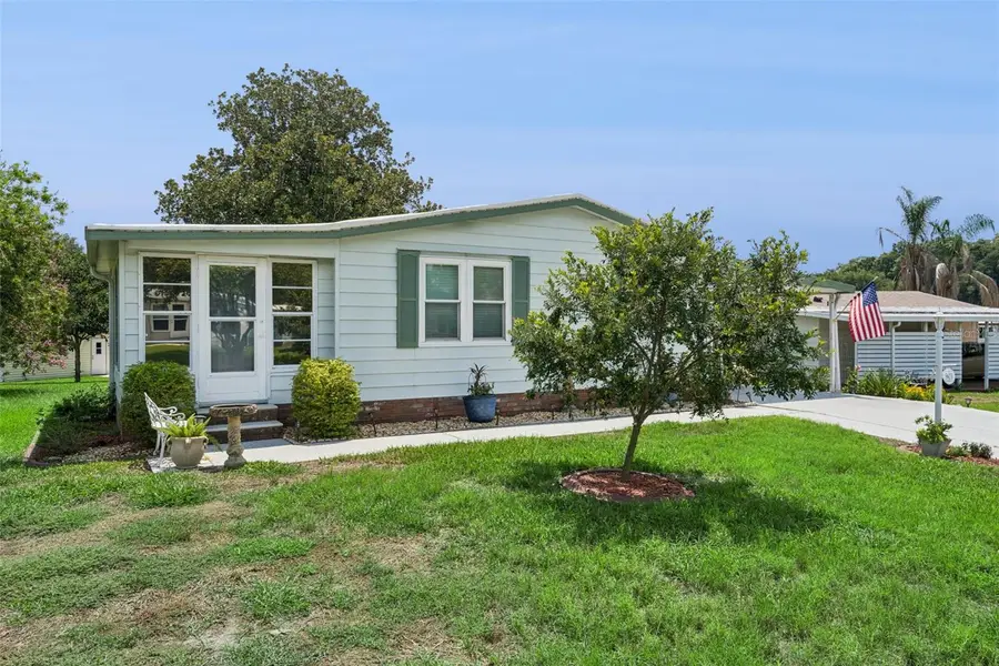 903 Oleander Street, Lady Lake, FL 32159 - #2