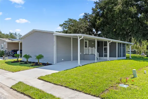 25136 Huckleberry Way, ASTATULA, FL 34705
