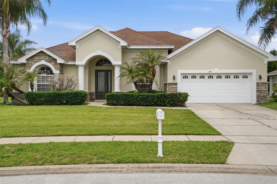 200 Lake Arietta Court, Auburndale, FL 33823 - #2