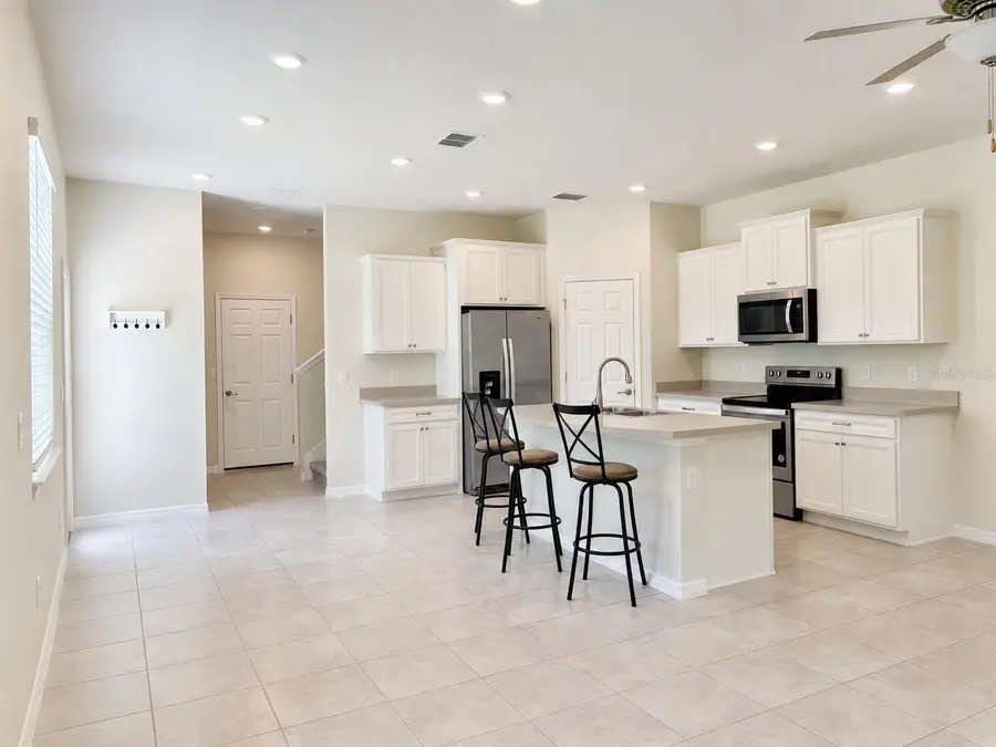 5012 Sylvester Loop, Tampa, FL 33610 - #2