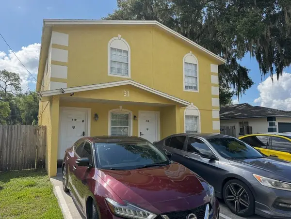 31 Deacon Jones Boulevard #A & B, ORLANDO, FL 32810