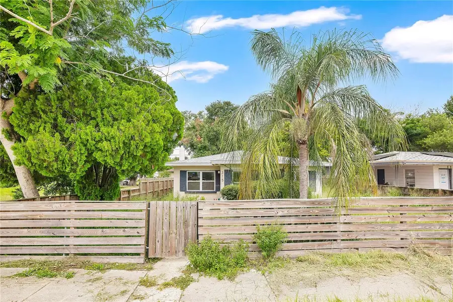 315 E Street, Lake Wales, FL 33853 - #2
