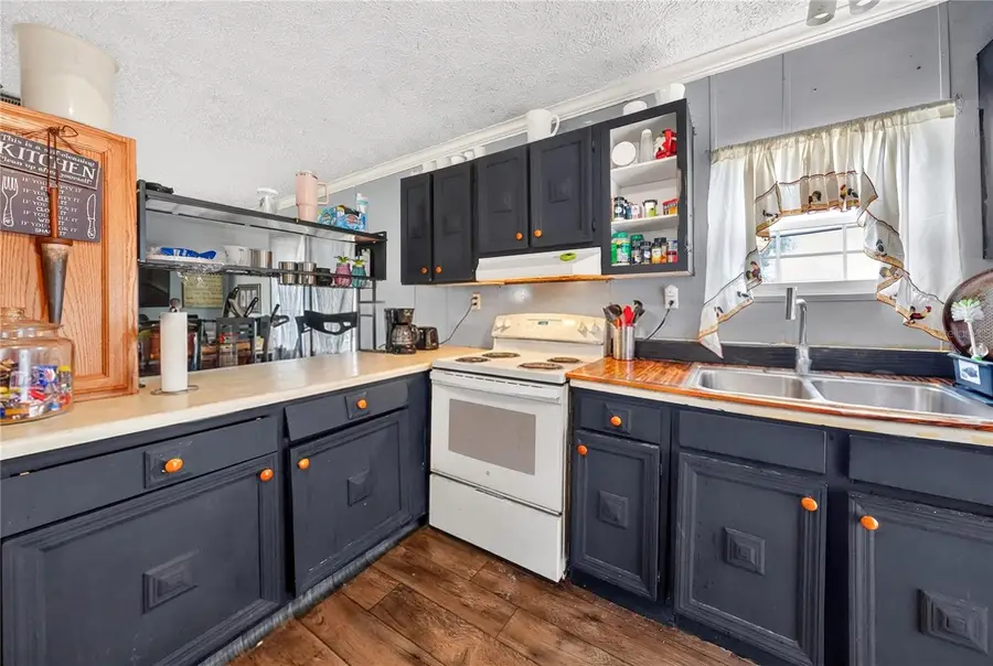 56 Meadow Way, Frostproof, FL 33843 - #3