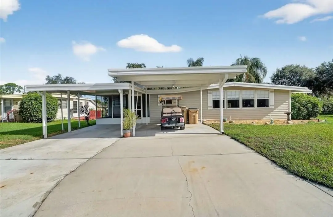 11905 Linda Avenue, Tavares, FL 32778 - #1