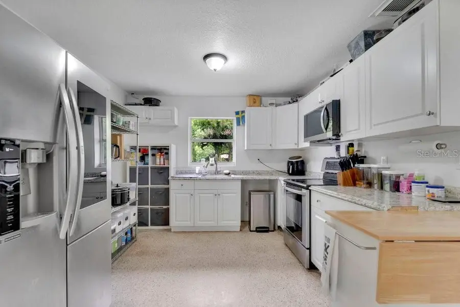 851 E University Avenue, Orange City, FL 32763 - #3