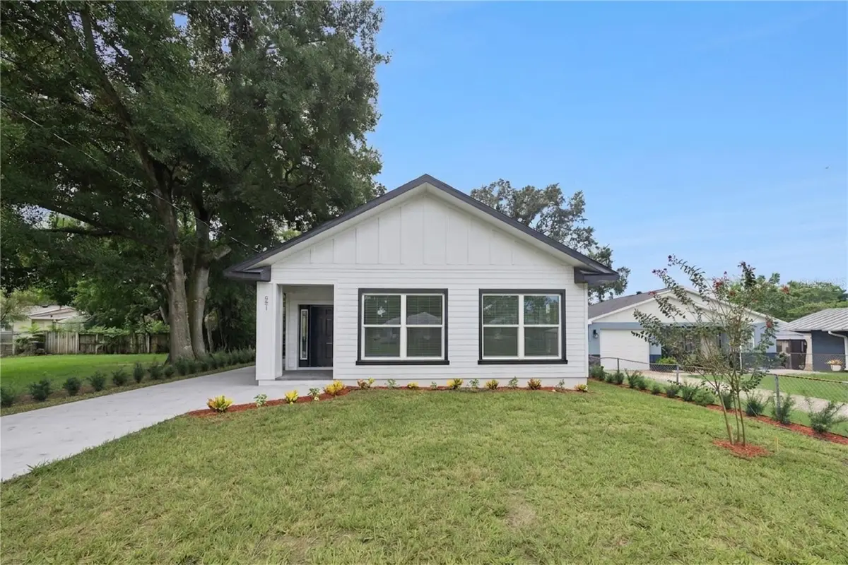 521 W Herriott Avenue, Oakland, FL 34760 - #1