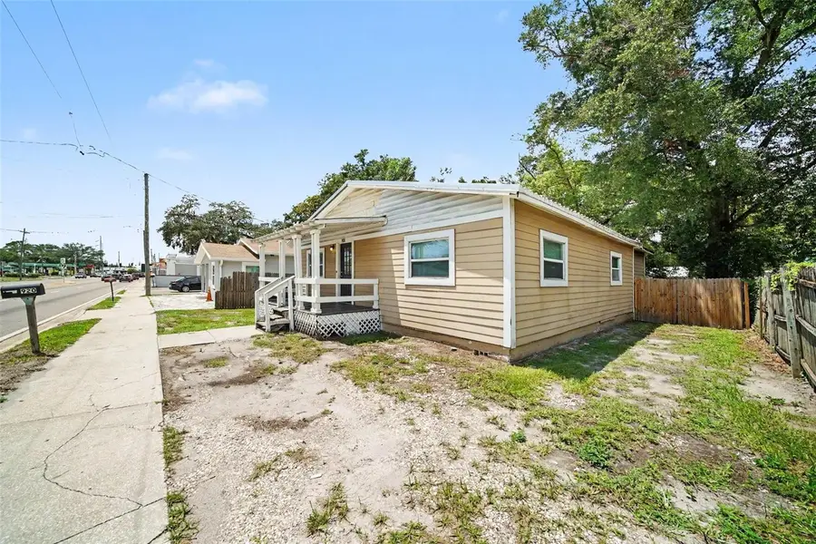 920 E Dr Martin Luther King Jr Boulevard, Tampa, FL 33603 - #3