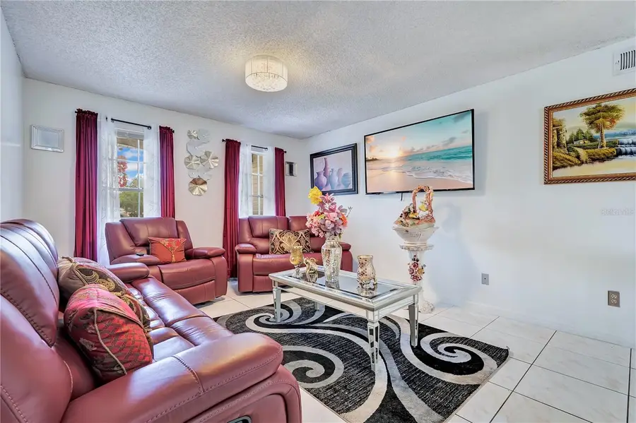9824 Surrey Ridge Road, Orlando, FL 32825 - #2
