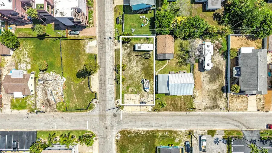 14065 Palm St, Madeira Beach, FL 33708 - #2