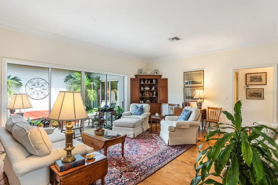 2175 S Countryside Circle S, Orlando, FL 32804 - #2