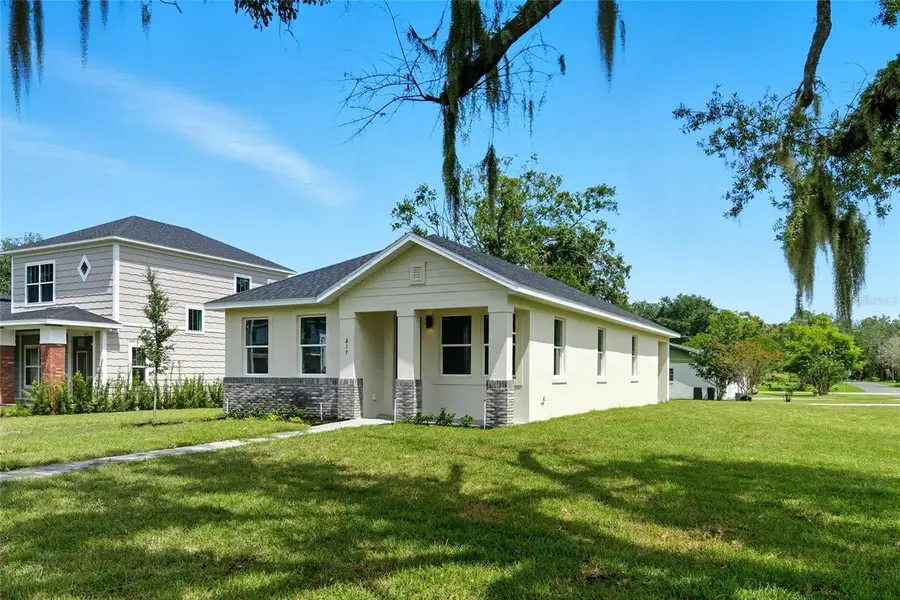 817 S Locust Avenue, Sanford, FL 32771 - #2
