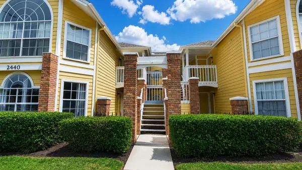 2440 Sweetwater Club Circle #40, KISSIMMEE, FL 34746