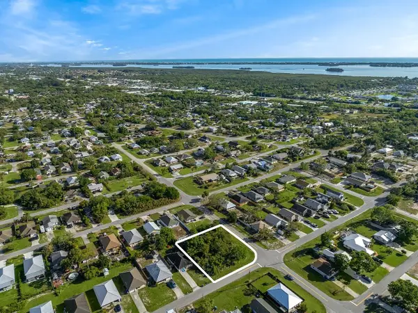 1505 4th Avenue Sw, VERO BEACH, FL 32962