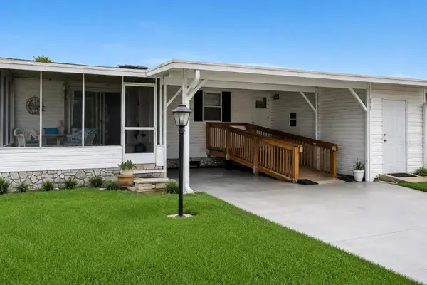 523 Nesbitt Park Avenue, DAVENPORT, FL 33897