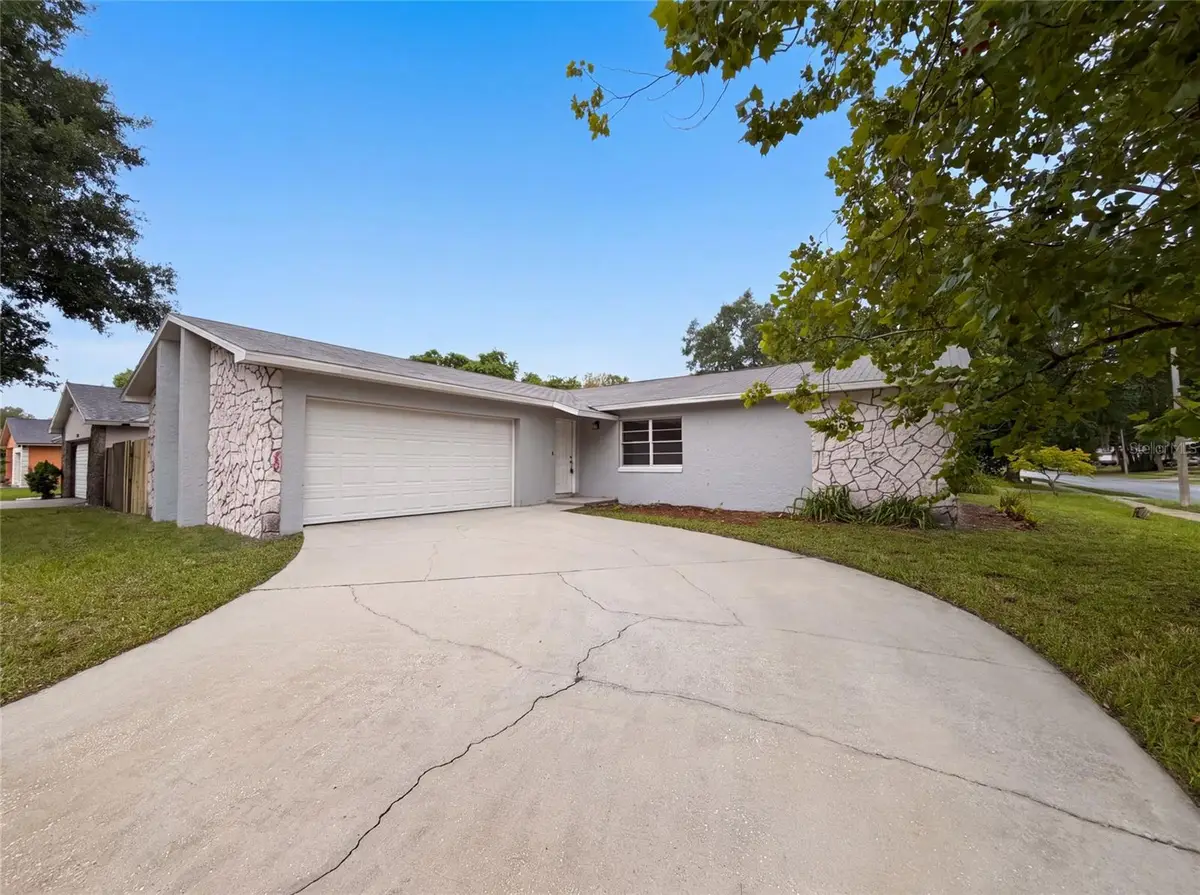 8310 Rolling Log Drive, Orlando, FL 32817 - #1