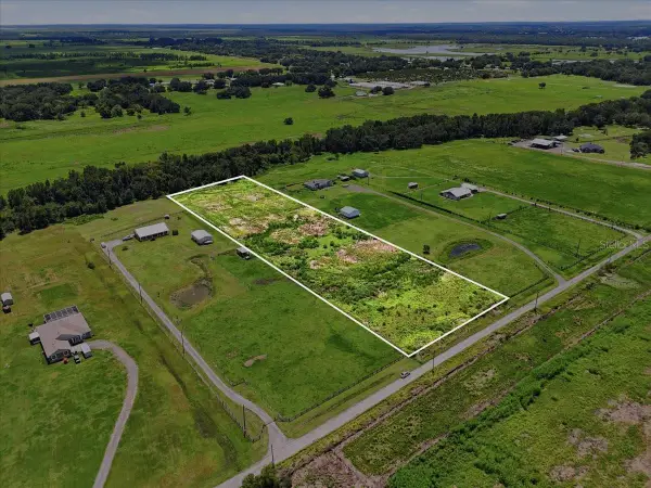 737 Brooke Road, FORT MEADE, FL 33841
