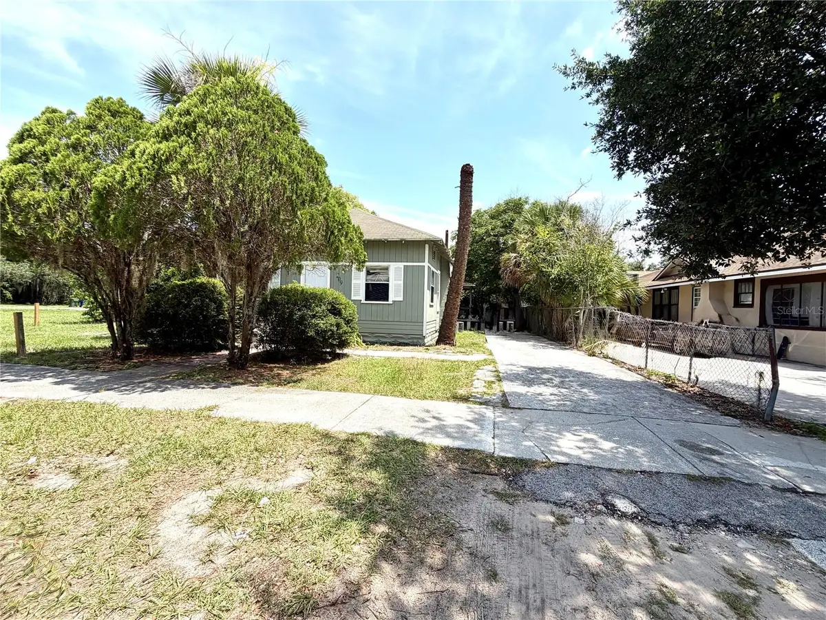 209 Avenue C Ne, Winter Haven, FL 33881 - #1