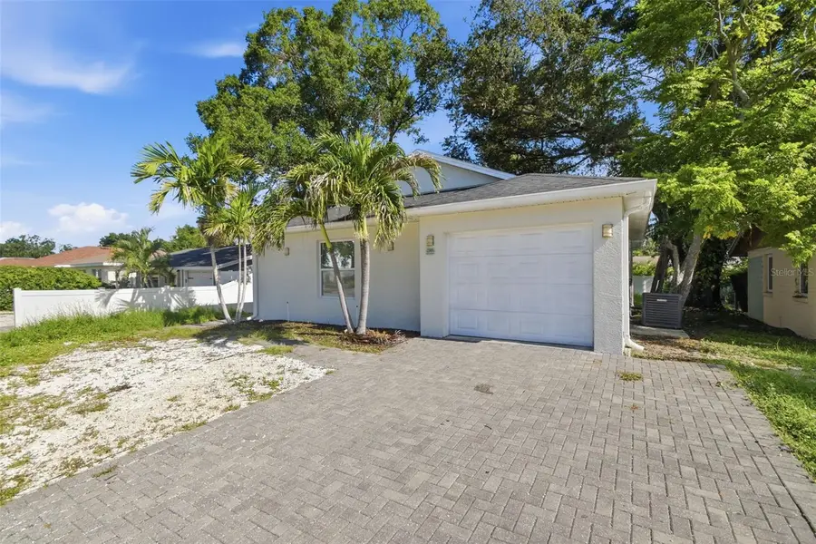 2303 Bahia Vista Street, Sarasota, FL 34239 - #3