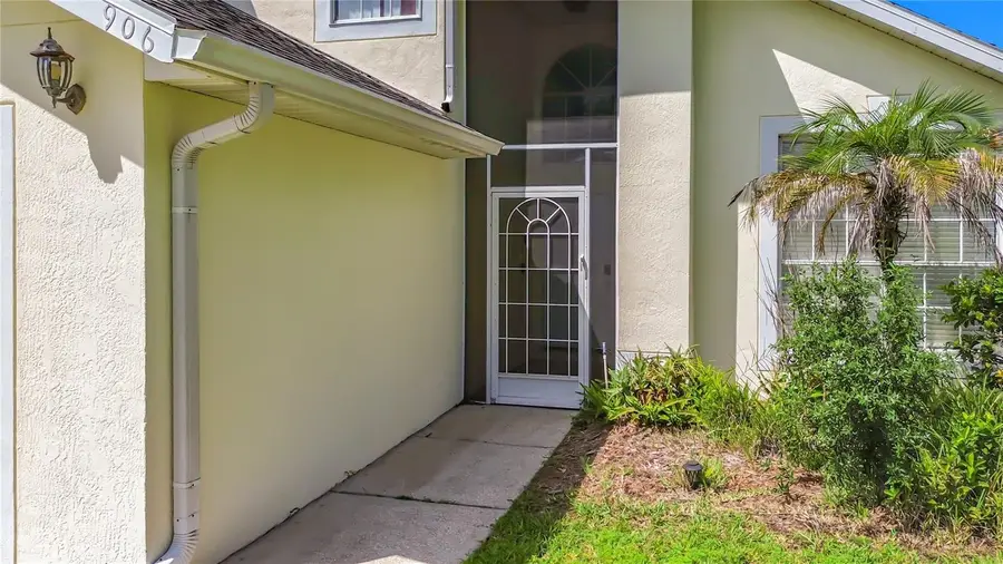 906 Montana Avenue, Davenport, FL 33897 - #2