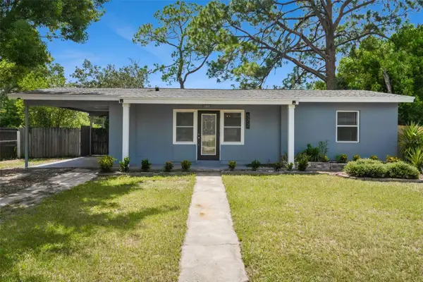 572 E Normandy Boulevard, DELTONA, FL 32725