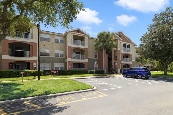 1939 Summer Club Drive #111, OVIEDO, FL 32765