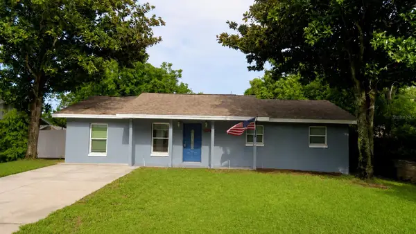 32730 Blossom Lane, LEESBURG, FL 34788