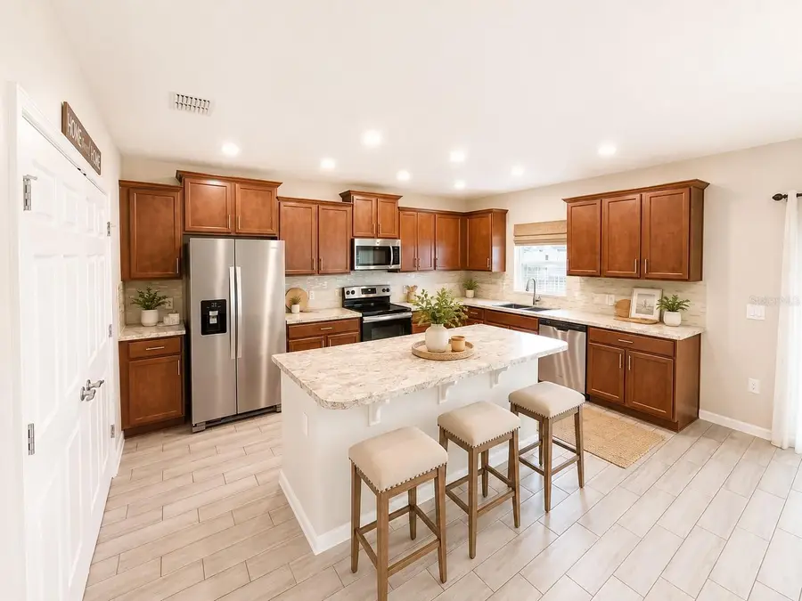 352 Blue Lake Circle, Kissimmee, FL 34758 - #2
