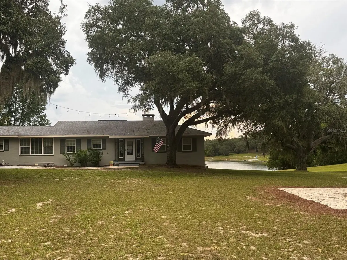 10615 SE 142nd Avenue Road, Ocklawaha, FL 32179 - #1