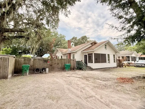 208 3rd Street, WINTER GARDEN, FL 34787