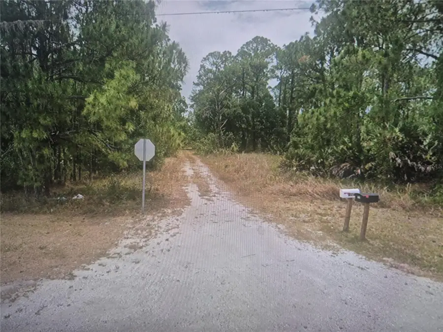 274 Pigeon Avenue, Sebring, FL 33870 - #2