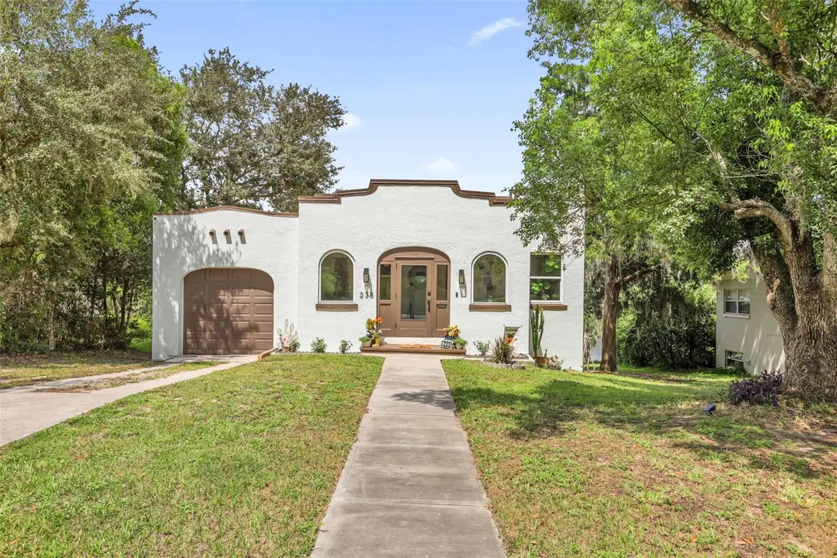 235 E Beach Street, Groveland, FL 34736 - #1