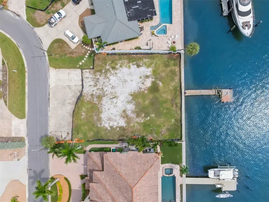 2000 Dolphin Boulevard S, Saint Petersburg, FL 33707 - #3