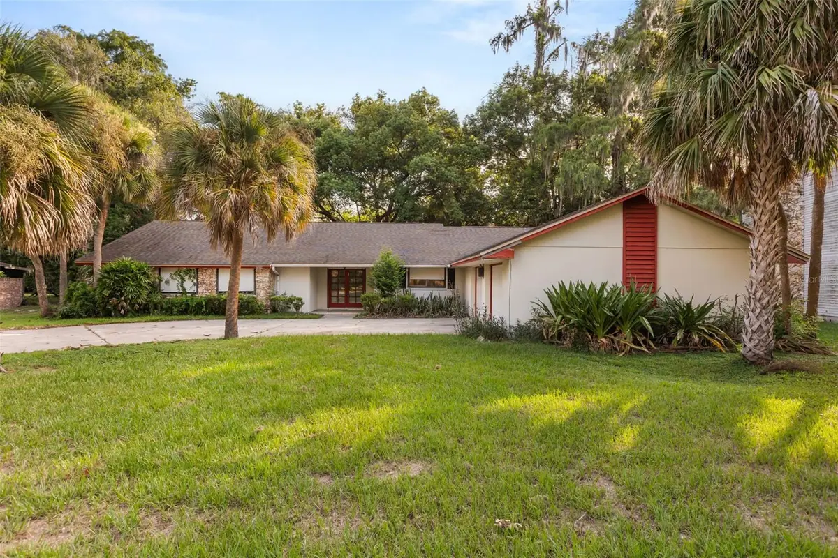 3889 N Lake Orlando Parkway, Orlando, FL 32808 - #1