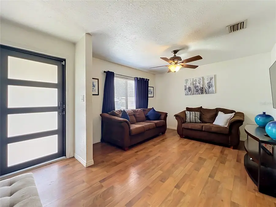 23 E Hammon Drive, Apopka, FL 32703 - #2