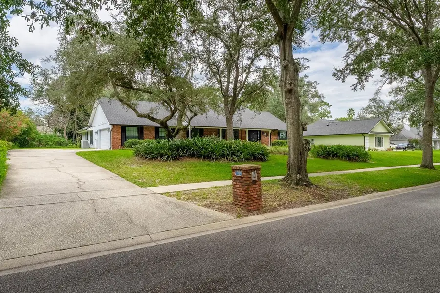 7141 Wooded Village Lane, Orlando, FL 32835 - #2