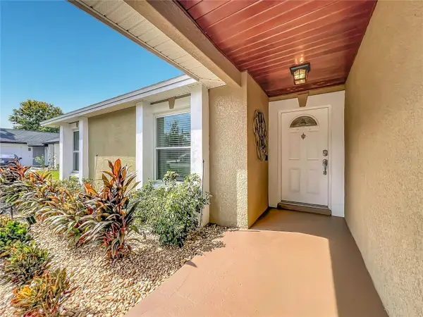 3045 N Orleans Way, APOPKA, FL 32703