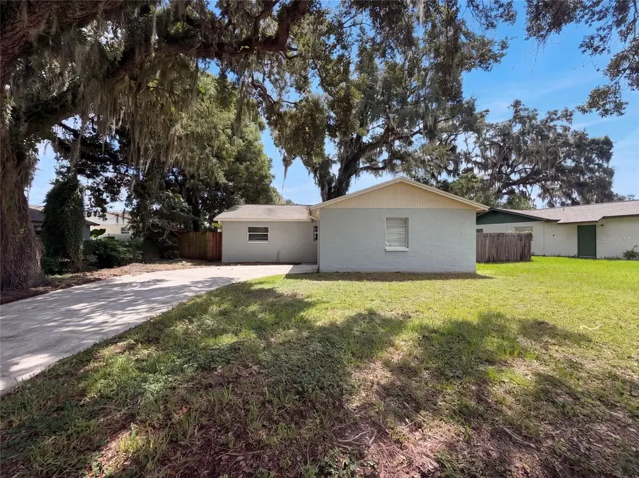 121 Inwood Circle, Brandon, FL 33510 - #2