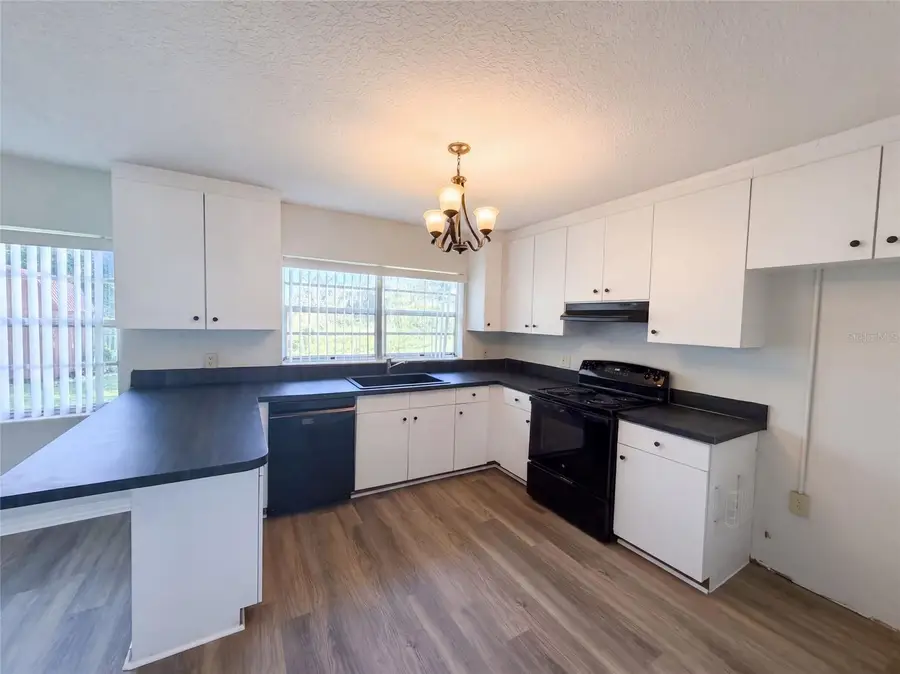 1305 W Spencer Street, Plant City, FL 33563 - #2