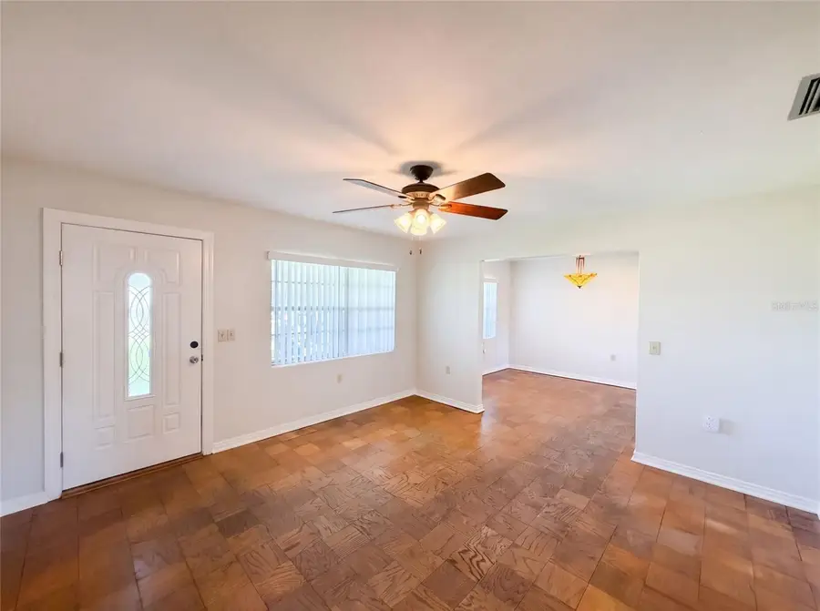 1305 W Spencer Street, Plant City, FL 33563 - #3