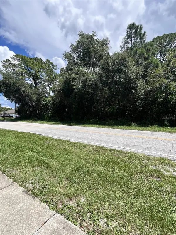 847 Lark Court, DELTONA, FL 32725