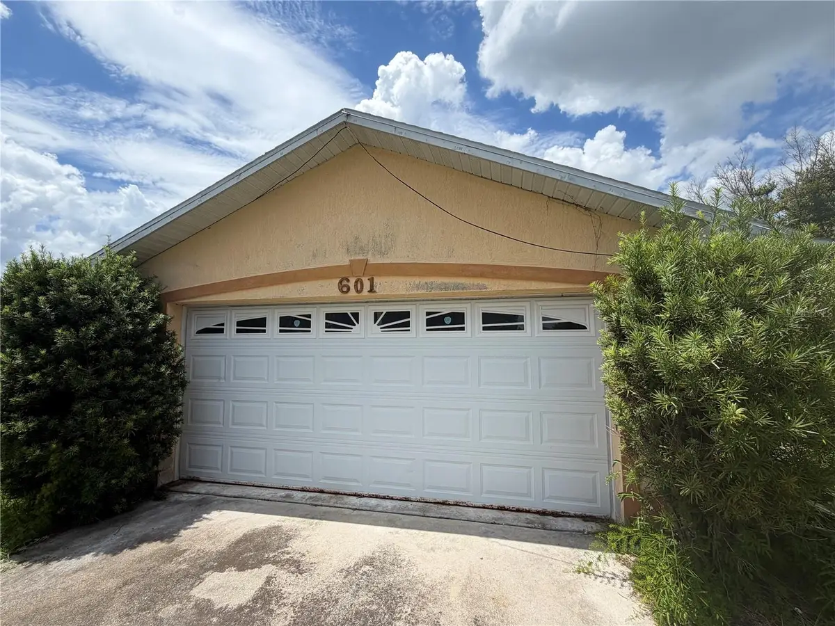 601 Wiggins Court, Plant City, FL 33563 - #1