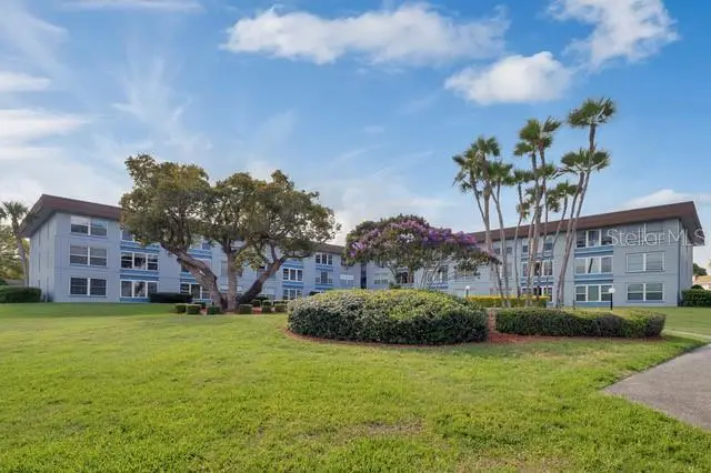 333 Lake Howard Drive Nw #204D, Winter Haven, FL 33880 - #1