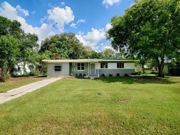 2014 Helms Avenue, LEESBURG, FL 34748