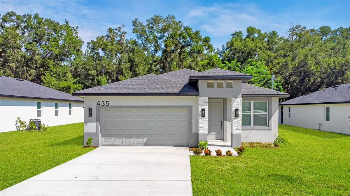 435 E 13th Street, Apopka, FL 32703 - #1