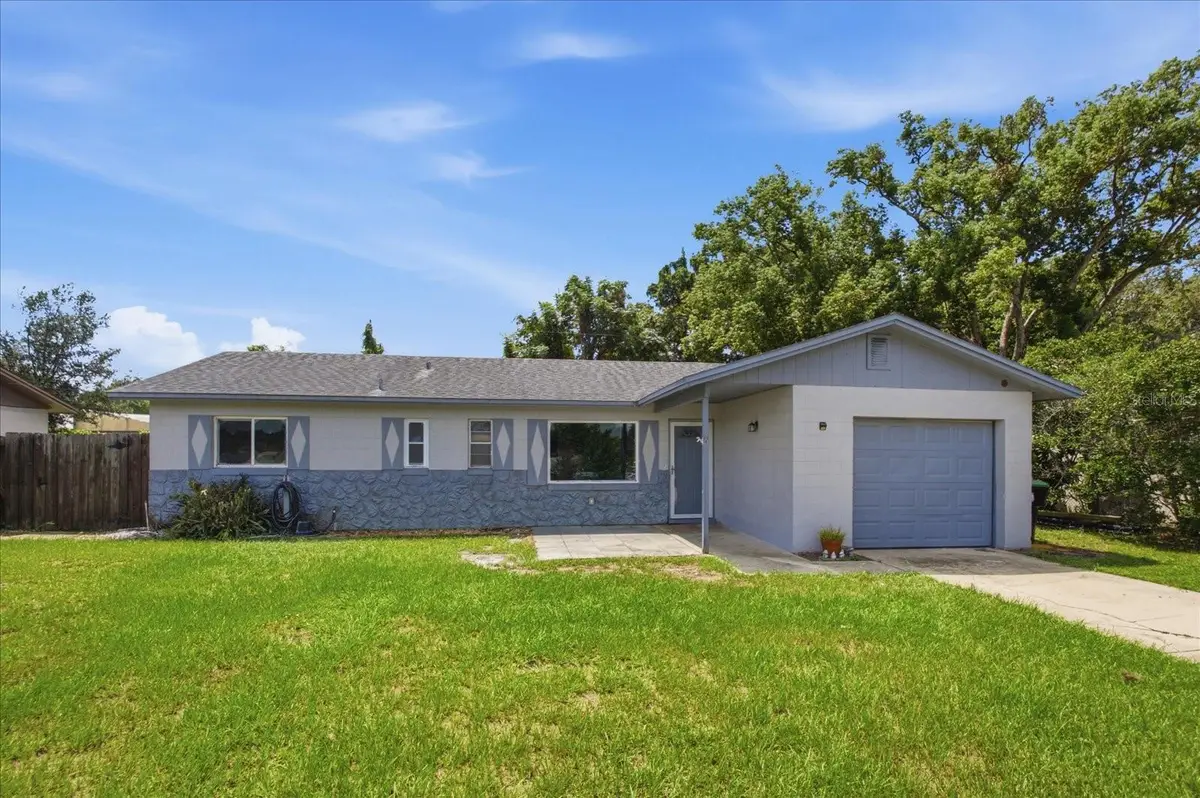 1412 Ormond Avenue, Apopka, FL 32703 - #1